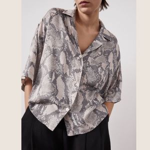 H&M Voluminous Resort Snakeskin Top